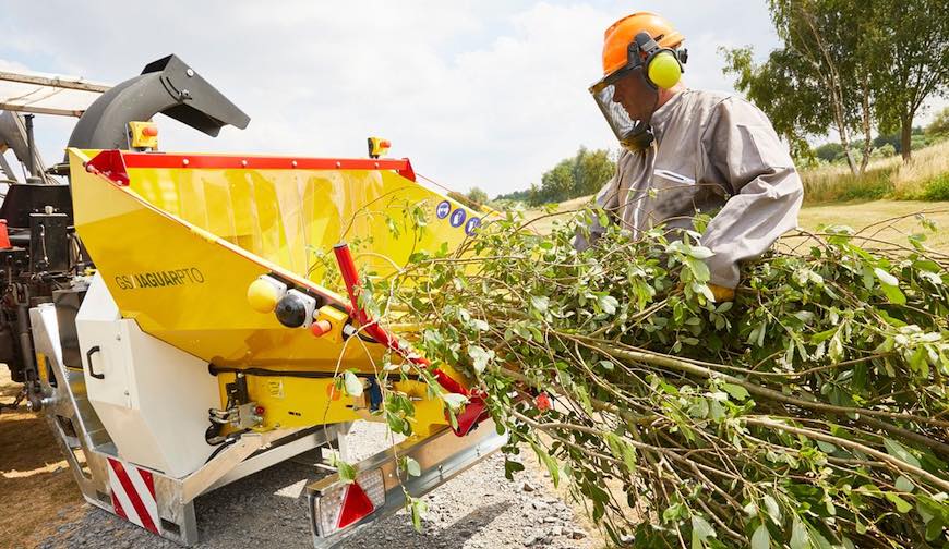 Saelen broyeurs de branches sur chassis routier ou pour tracteur avec ancrage 3 points